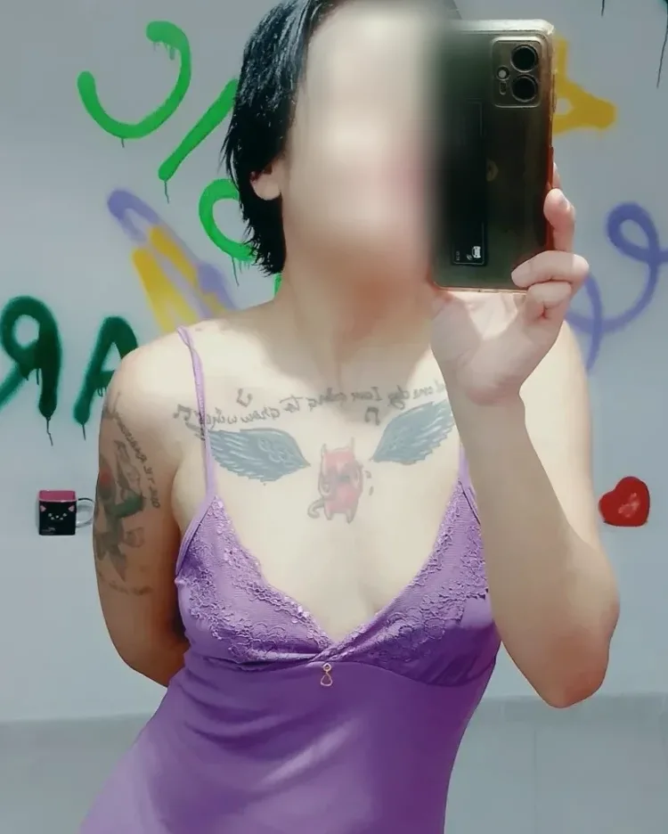 Denise, 21