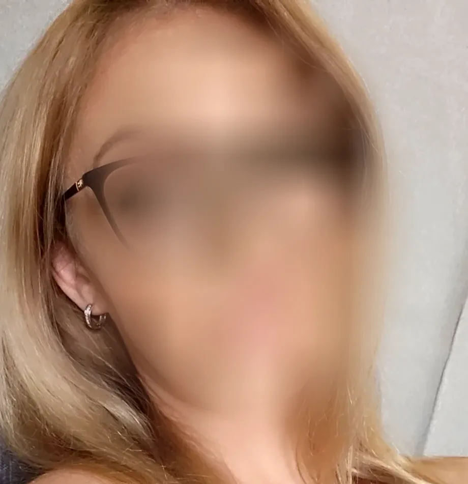 Elin, 37
