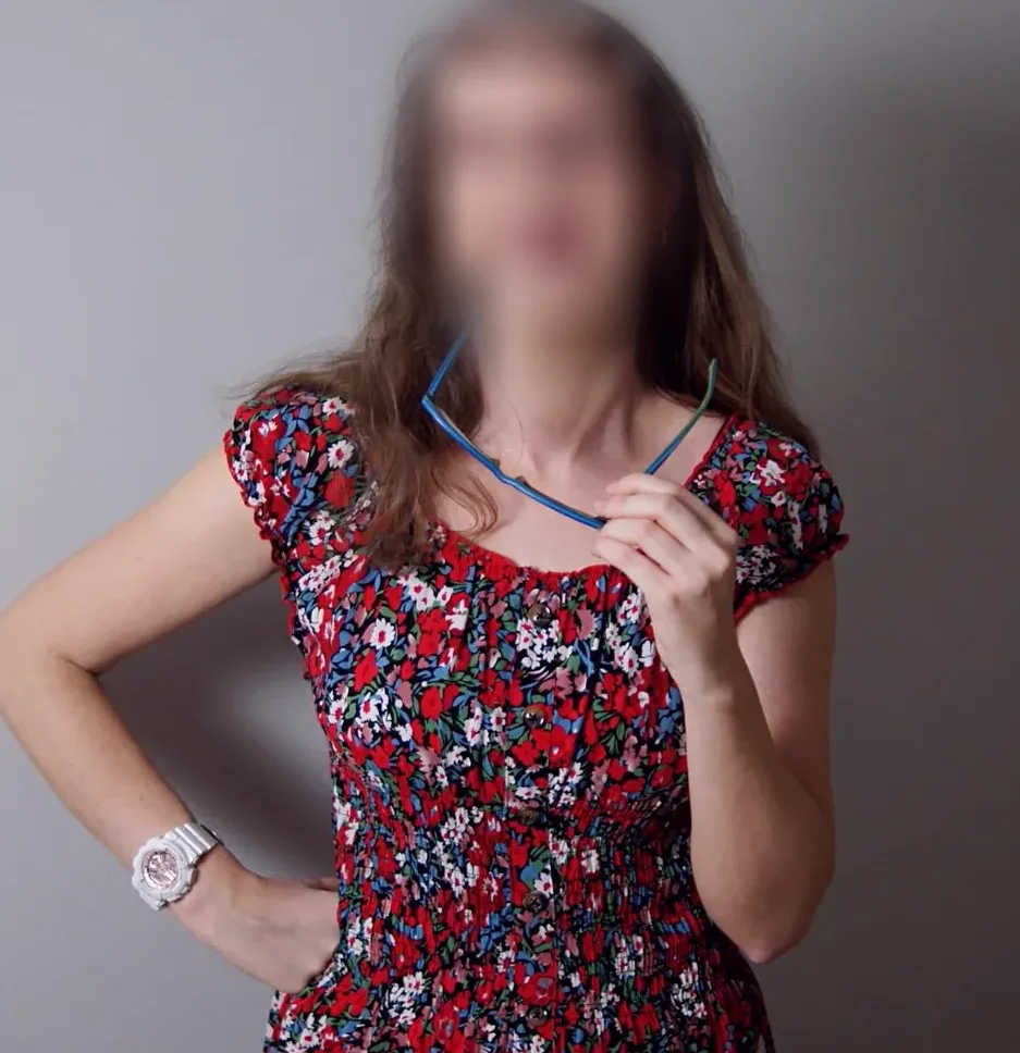 Sabine, 35